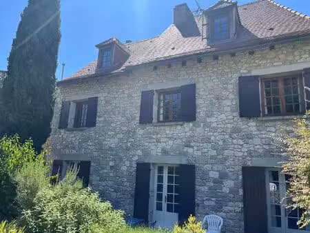 maison en pierre.