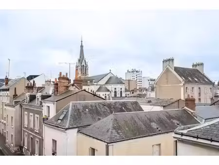 prestigieux immeuble de rapport en vente à tours  france