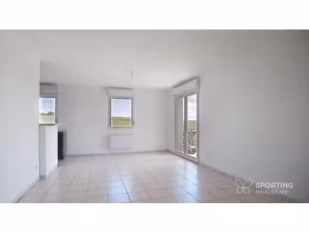 appartement t3 d 65 71 m² avec terrasse