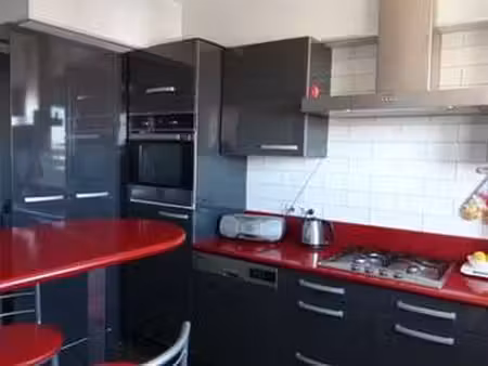 location appartement 3 pièces à saint-gilles-croix-de-vie (85800) : à louer 3 pièces / 69m