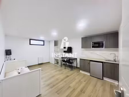 creteil universite - champeval - 4 studios a louer meublés avec
