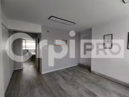 location bureaux 35 m²
