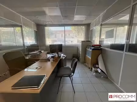 location bureaux 300 m²