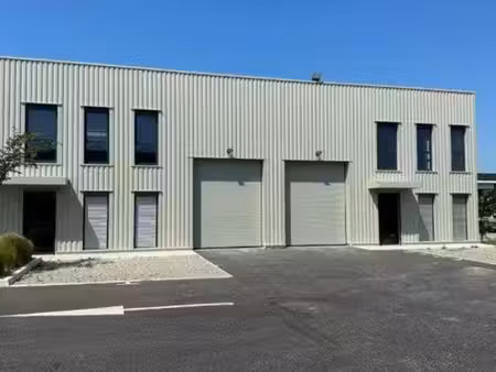 location local d’activités decines charpieu 69150 486m²