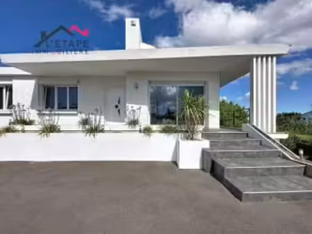 vente maison aux sables-d'olonne (85100) : à vendre / 190m² les sables-d'olonne