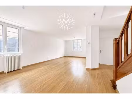 location maison de ville 5 pièce(s)