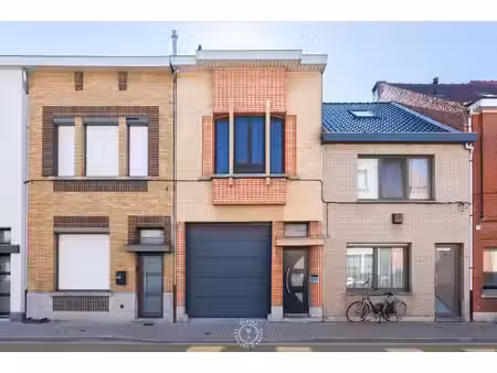 huis te koop in sint-niklaas met 3 slaapkamers