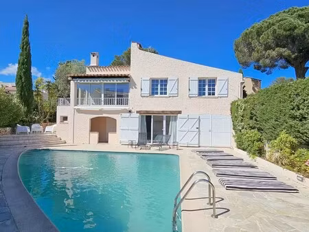 villa saint-raphaël - 5 chambres - 180m²