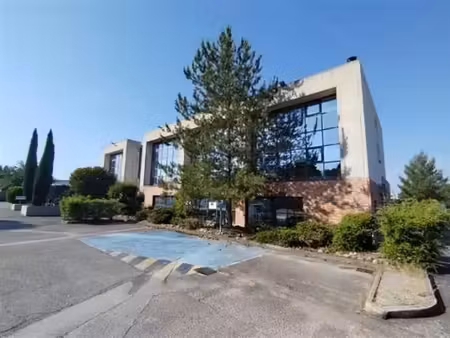 vente/location bureau aix en provence 1 211 m²