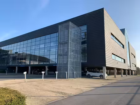 bureaux à louer à luipaardstraat 12 courtrai (rbw62502)
