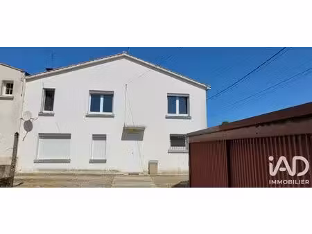 maison de ville à aizenay (85190)