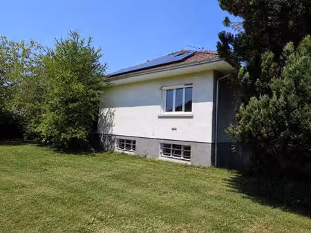maison individuelle avec beau terrain clos – grand-charmont (25200)