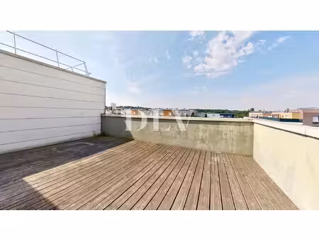 dammarie les lys - f5 de 89 m² avec terrasse 26m² - 3 ch - 2