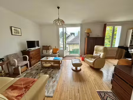 appartement 3 pièces à vendre à quimper locmaria - calme et lumineux