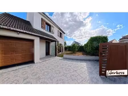 pavillon avec garage