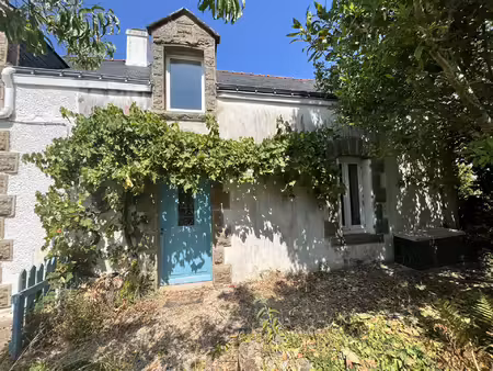 le bono  mocquard immobilier vous propose cette maison de charme au cœur du bono à deux...