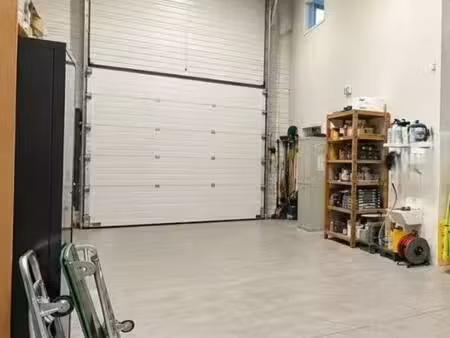 location local d’activités gleize 69400 230m²