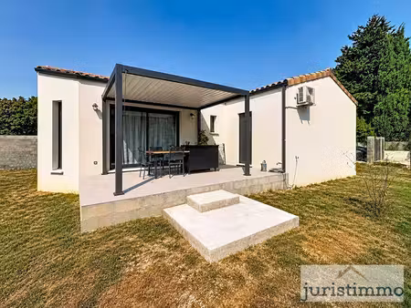belle maison de lotissement récente (2023) – sur 465 m² de terrain à camaret-sur-aigues