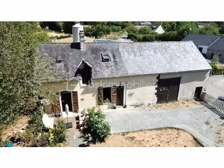 maison ancienne de 83 m² à pre-en-pail