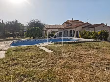 spacieuse villa sur 1767m2