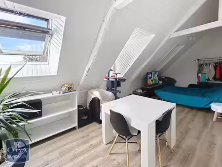 appartement à louer 1 pièce 20 m² - auray (56) - 460€