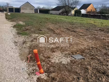 superbe terrain plat de 837 m2 en campagne