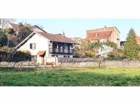 maison avec jardin et terrasse dole (39)