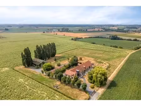 huis te koop in heuvelland met 5 slaapkamers