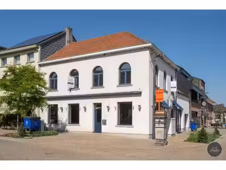 surface commerciale à vendre à professor scharpélaan 1 begijnendijk (rbw62346)