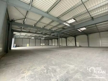 location commerce le loroux bottereau 44430 1172m²