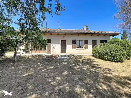 vente maison 4 pièces 86 m² la rochefoucauld-en-angoumois (16110)