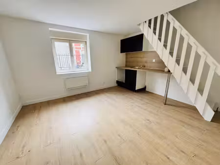 location appartement 2 pièces 40 m2 à saint-quentin