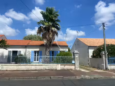 vente maison 3 pièces 63 m² rochefort (17300)