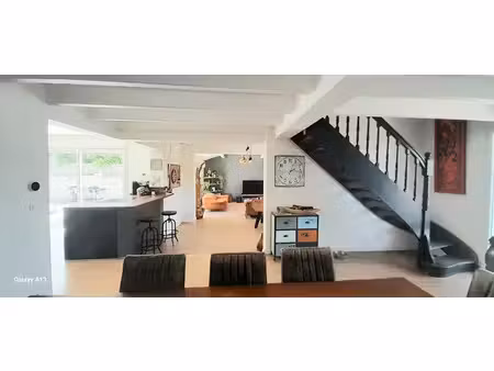 vente maison 6 pièces 192 m² saint-xandre (17138)