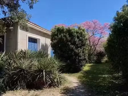 location villa 4 pièces 80 m² à marseille 9ème (13009)  1 645 €