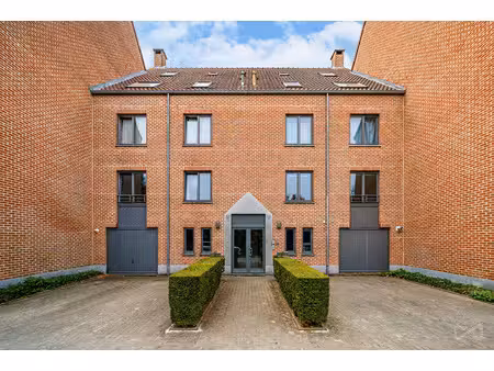 appartement te koop in limelette met 3 slaapkamers