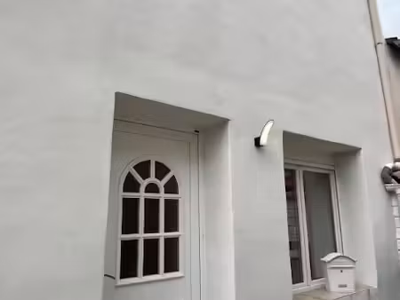 location maison 2 pièces 54 m² à chaillevette (17890)  680 €