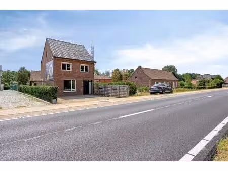 huis te koop in maaseik met 2 slaapkamers