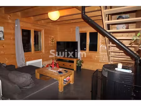 location propriété 4 pièces 84.05 m² à lamoura (39310)  1 360 €