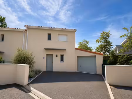 location maison 4 pièces 94.46 m² à vertou (44120)  1 453 €