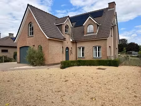 huis te koop in zwalm met 3 slaapkamers