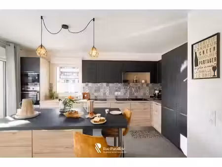 appartement t4 lumineux – 86 m² – allonzier-la-caille