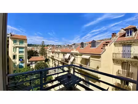 a vendre studio 27m2 - balcon - ouest