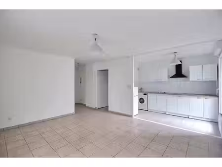 appartement thonon les bains 3 pièce(s) 60.24 m2