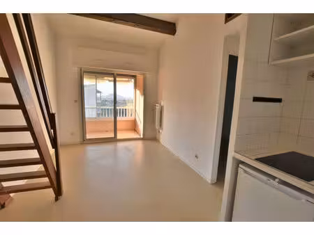 appartement à louer frejus- 2 pièces - 26 m2 garage