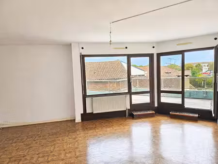 vente appartement 2 pièces  47.84m²  dax