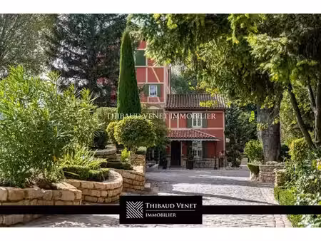 maison de prestige en vente villefranche-sur-saône  france