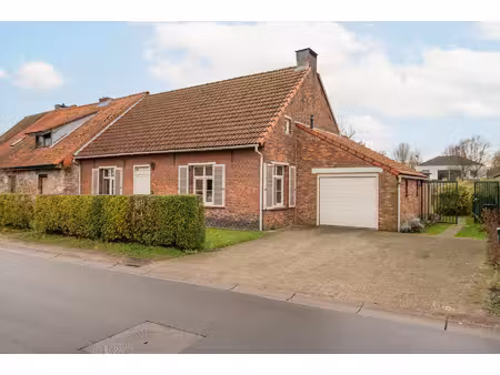 huis te koop in kalmthout met 4 slaapkamers