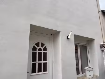 location maison 2 pièces 54 m² à chaillevette (17890)