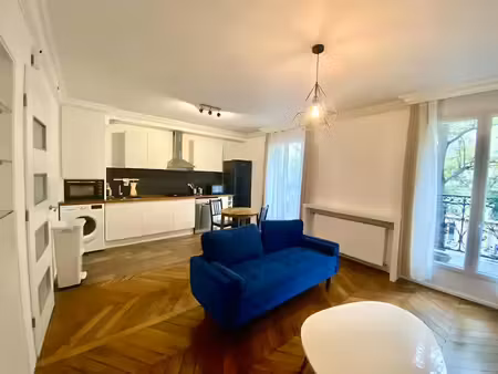 location meublée appartement 2 pièces 47.84 m² à paris 16ème (75016)  1 850 €